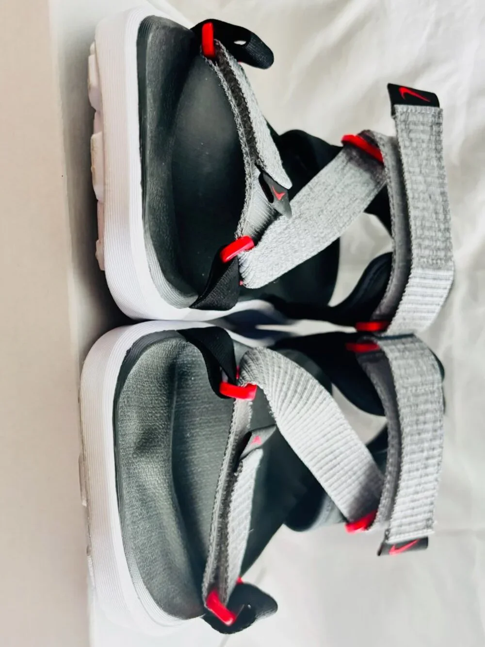Nike Canyon Men's Sport Sandals Gray Black Red Size 12 Adjustable Comfort